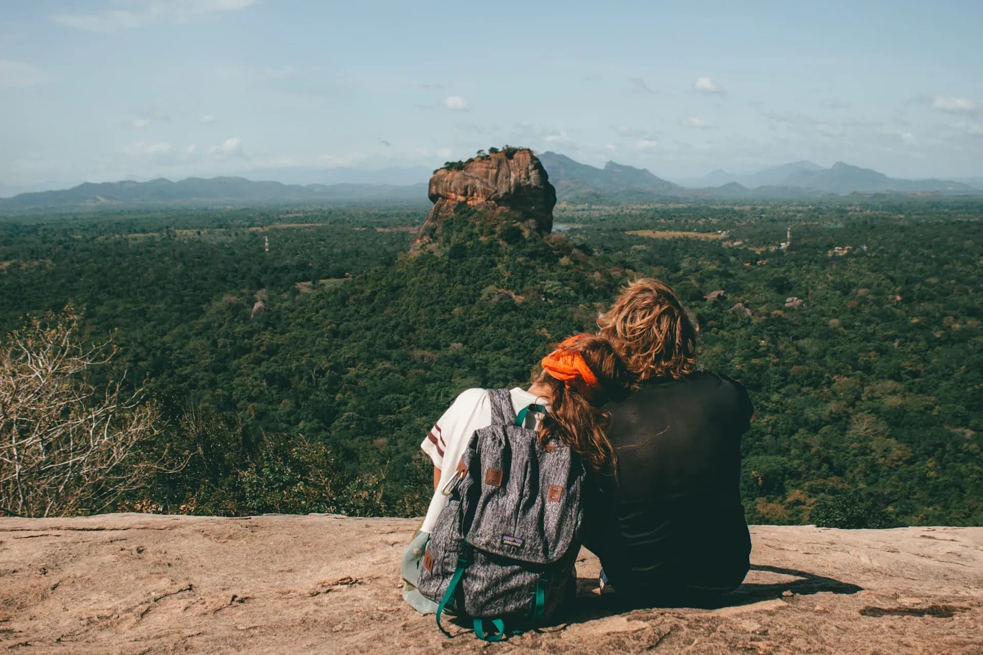 Travelers enjoying the Sigiriya landscape